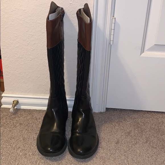 Brown/Black Quilted Boots - Picture 2 of 3